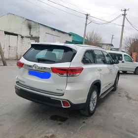 Toyota Highlander 2018