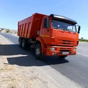 Kamaz 6520 2011