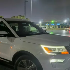 Ford Explorer 2019