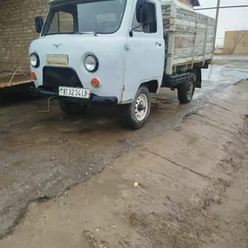 UAZ Profi 1991