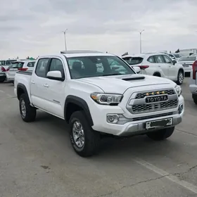 Toyota Tacoma 2019