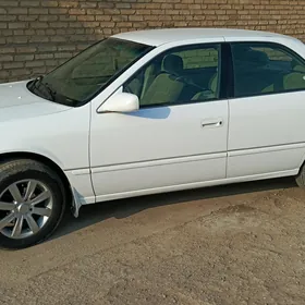 Toyota Camry 1998