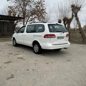 Toyota Sienna 2002