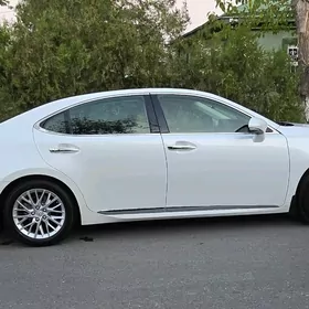 Lexus ES 2016