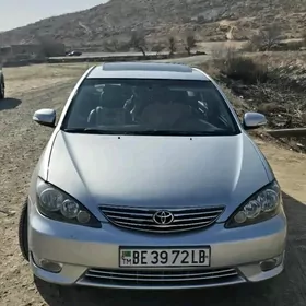 Toyota Camry 2004