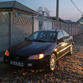 Opel Omega 1996