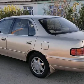 Toyota Camry 1993