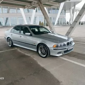 BMW 530 2001