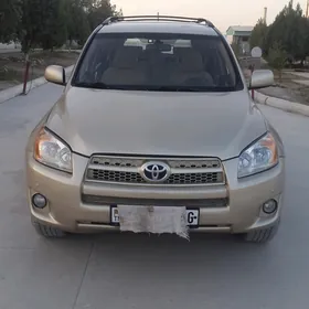 Toyota RAV4 2010