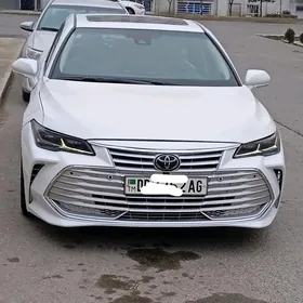 Toyota Avalon 2019