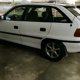 Opel Astra 1992