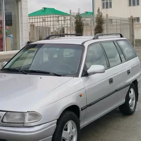 Opel Astra 1995