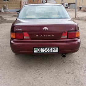 Toyota Camry 1993