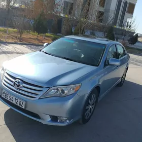 Toyota Avalon 2011