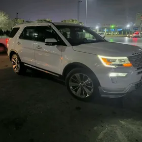 Ford Explorer 2019