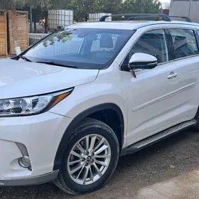 Toyota Highlander 2018