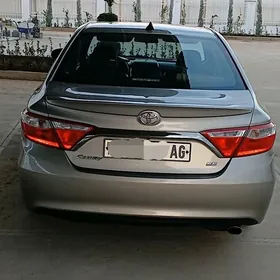 Toyota Camry 2015