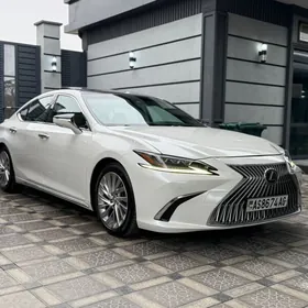 Lexus ES 350 2019