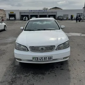 Nissan Maxima 2000