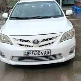 Toyota Corolla 2013