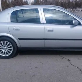 Opel Astra 2003