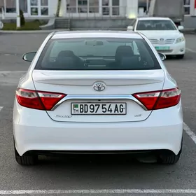 Toyota Camry 2016