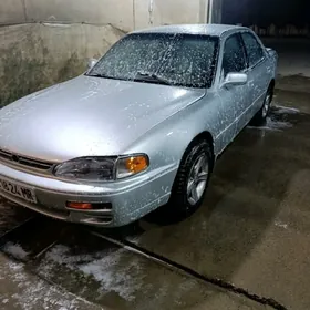 Toyota Camry 1993