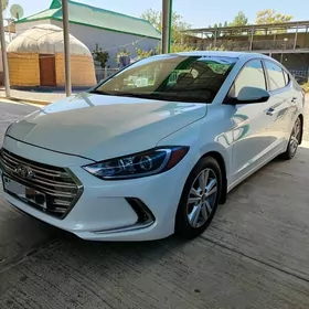 Hyundai Elantra 2018