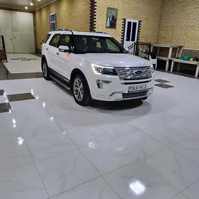 Ford Explorer 2019