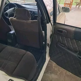 Toyota Carina 1996