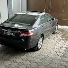 Toyota Camry 2010