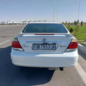 Toyota Camry 2005