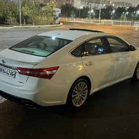 Toyota Avalon 2014