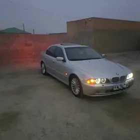 BMW E39 2001