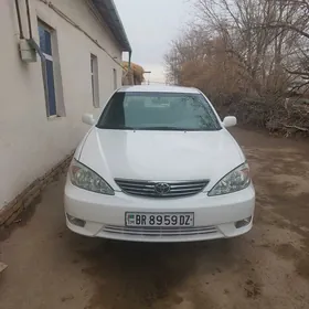 Toyota Camry 2003