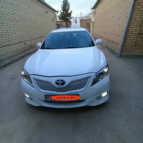 Toyota Camry 2011