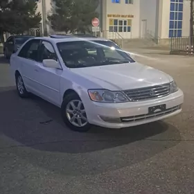 Toyota Avalon 2000