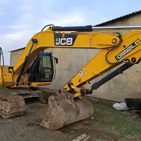 JCB Pilingmaster 2015