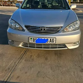 Toyota Camry 2004