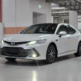 Toyota Camry 2022