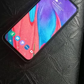 Samsung A40