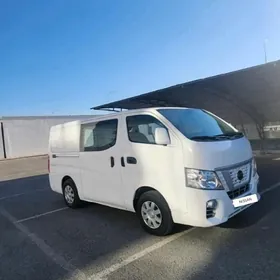 Toyota Hiace 2021