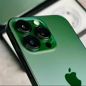 iPhone 13 Pro 🟢