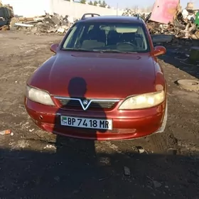 Opel Vectra 1998