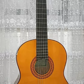 Yamaha gitara Ямаха гитара