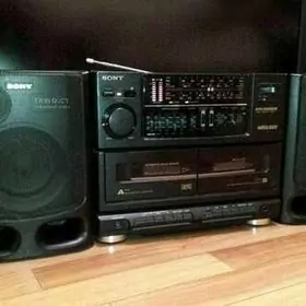Магнитофон кассетный SONY