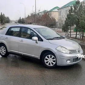 Nissan Versa 2010