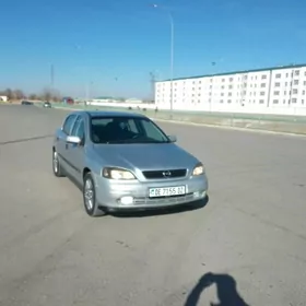 Opel Astra 1999