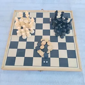 Шахматы Küşt