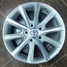 Camry Diska Xle R16Öküz Kelde